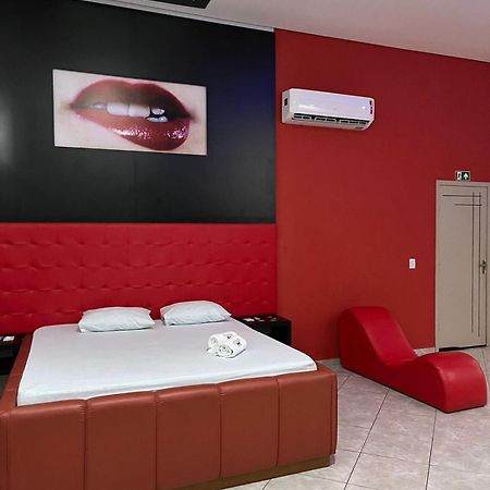 Fetiche Motel Presidente Medici  Esterno foto